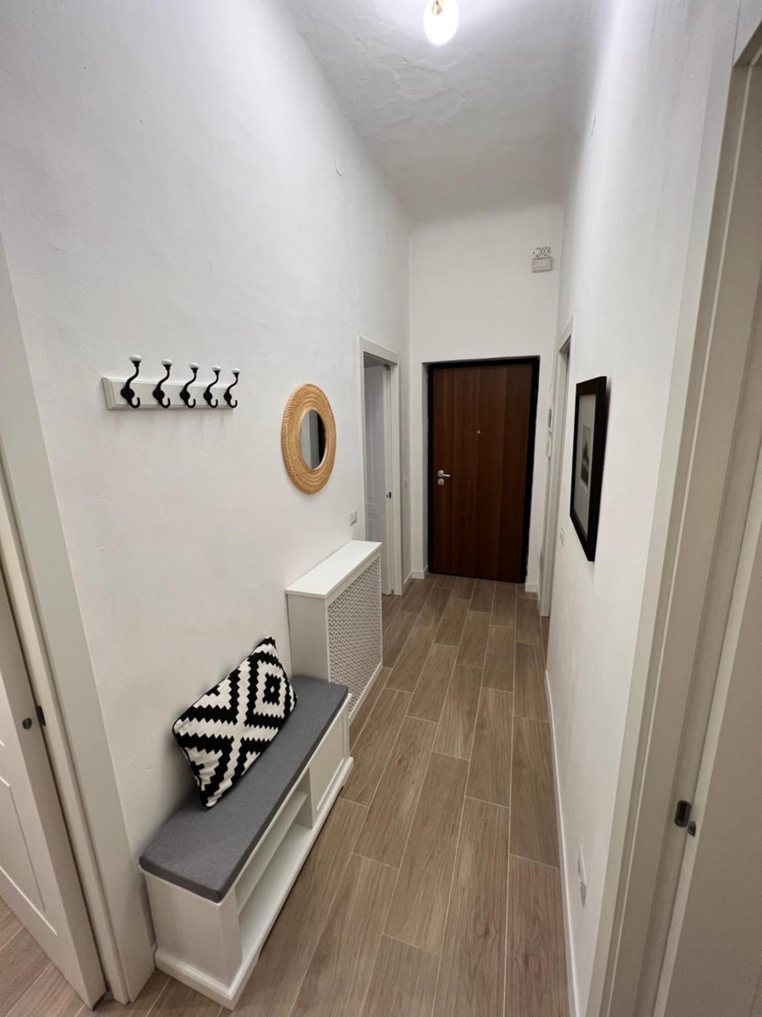 Spacious 3 Bedroom Apartment Milan Exterior photo